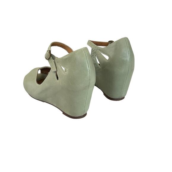 Jeffrey Campbell Regina Wedge Pumps Size 8 Green Leather Peep Toe Ankle Strap - Picture 5 of 8